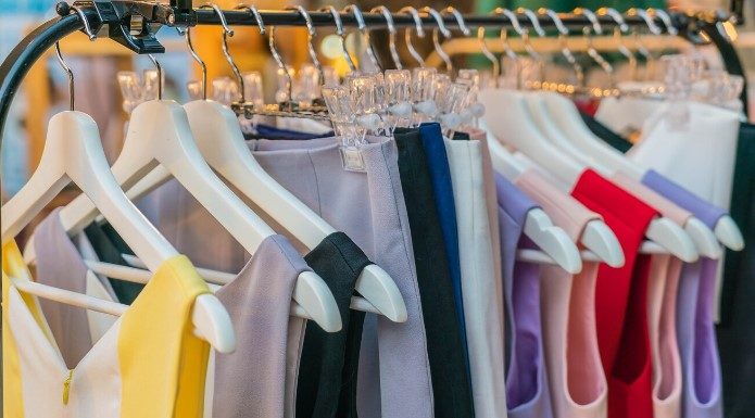 Cómo mejorar el servicio de lavandería con estos equipos tintorería